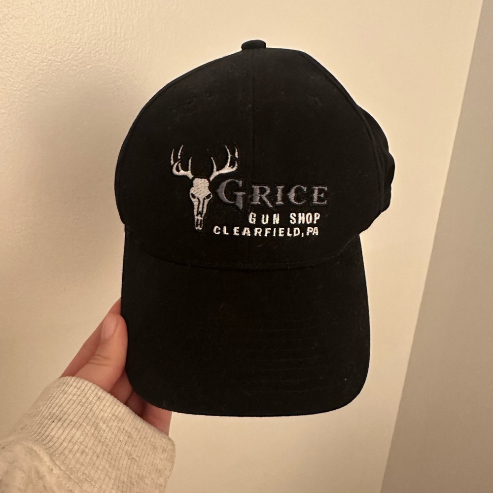 Black Baseball Cap